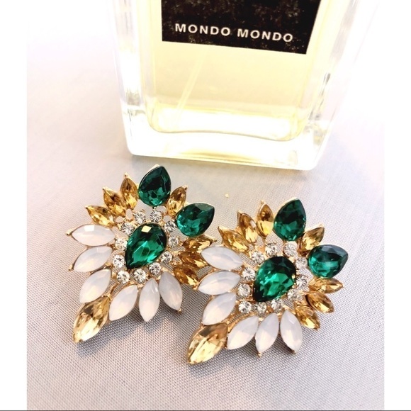 Statement Earrings, Green Earrings, BRIDAL STATEMENT POSTS #106 - Picture 1 of 1